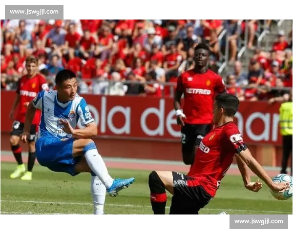 半场战报：埃永 22 分钟破门，莱万特 1-0 暂领先马略卡